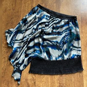 Bebe off the shoulder blouse. XS. Black/blue/grey